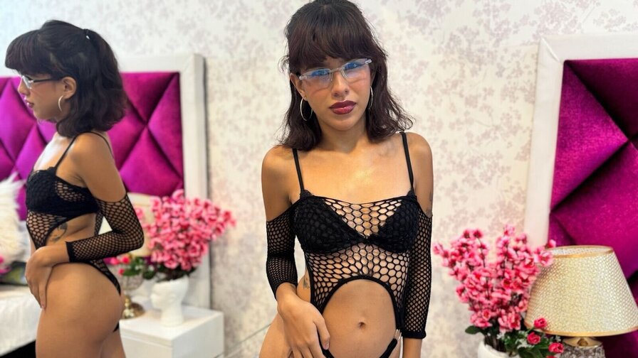 LizaHadid