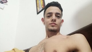 AlejandroSmile